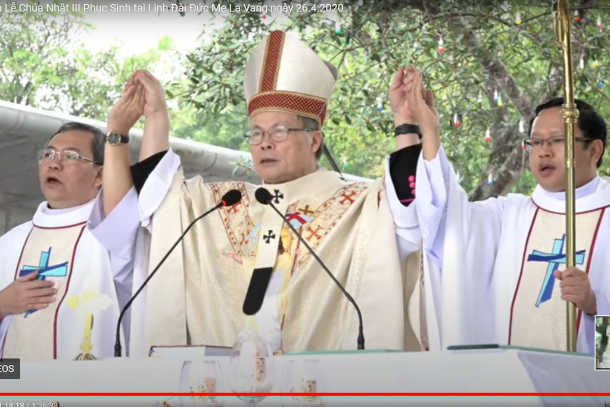 Vietnamese Catholics pray for end to Covid-19 crisis