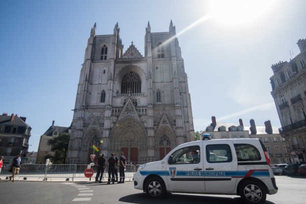 French police suspect arson was cause of fire at Nantes cathedral
