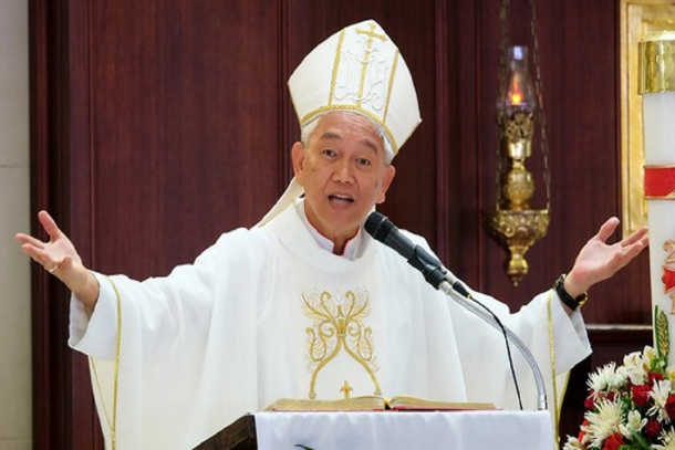 Philippine bishops dare Duterte to 'sue us'