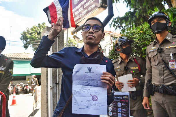 Thai authorities step up harassment of pro-democracy activists 