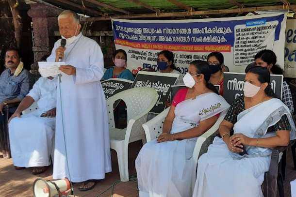  Indian bishops on hunger strike for educational rights