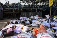 'Walking dead' seek justice for Bangladesh garment factory fire 