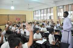 Digital divide forces poor Bangladeshi students out of school