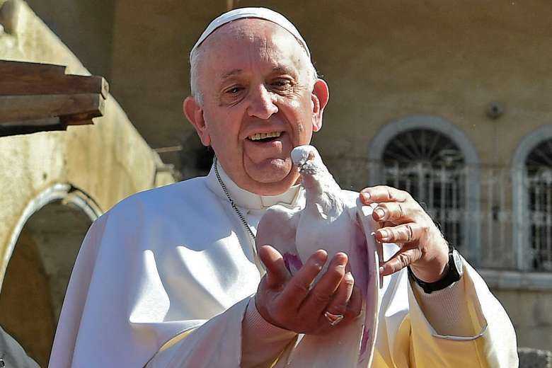 Pope's Iraq trip delights American Chaldean Catholics 