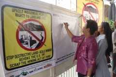Philippine Church condemns govt for lifting mining ban