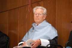 Swiss Catholic theologian Hans Küng dies at 93