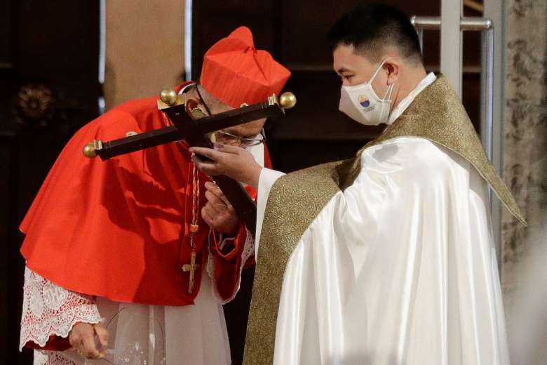 Cardinal Advincula is installed as Manila's new archbishop