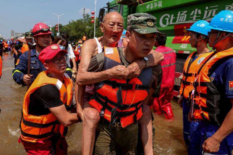 Pope prays for victims of devastating floods in China