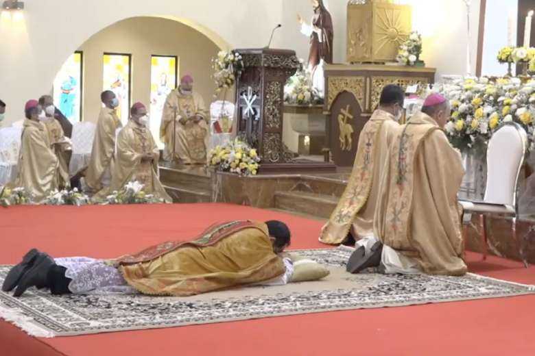 Indonesia ordains new bishop in Padang