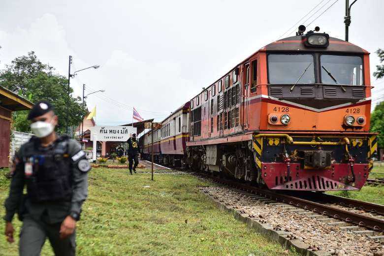 Suspected Muslim insurgents attack train in southern Thailand