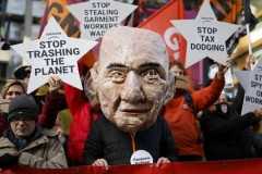 Anti-Black Friday protests, strikes in US, Europe 