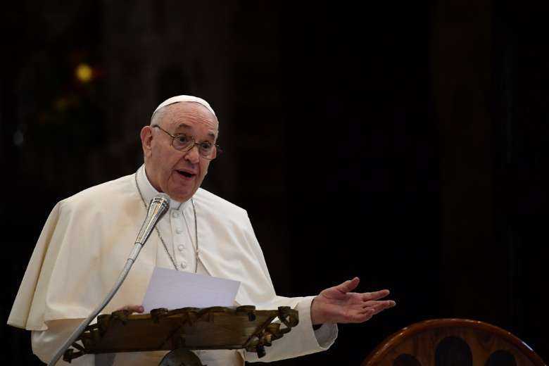 Church can't just ignore new questions about meaning of life, pope says - News