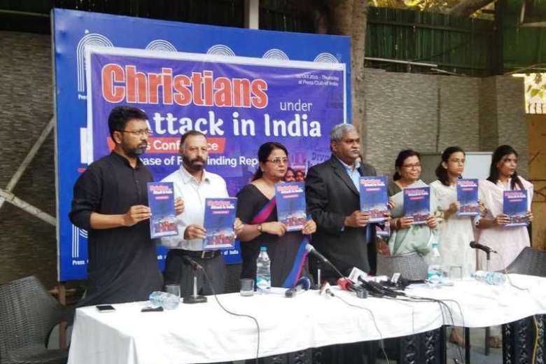 Indian police implicate priest in conversion case 