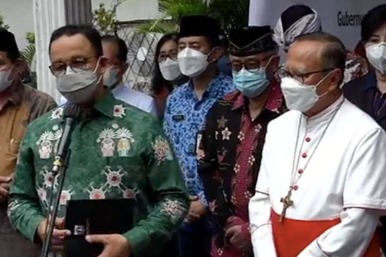 Indonesian parish gets church permit after 34-year wait