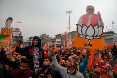 Muslims keep fingers crossed ahead of India's crucial polls