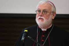 Vatican foreign minister urges peace in troubled Lebanon