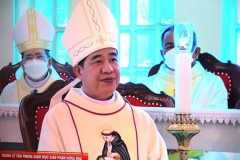 New bishop ordained in Vietnam's Hung Hoa Diocese
