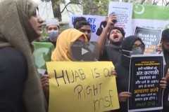 Hijab ban outrages Indian Muslim students