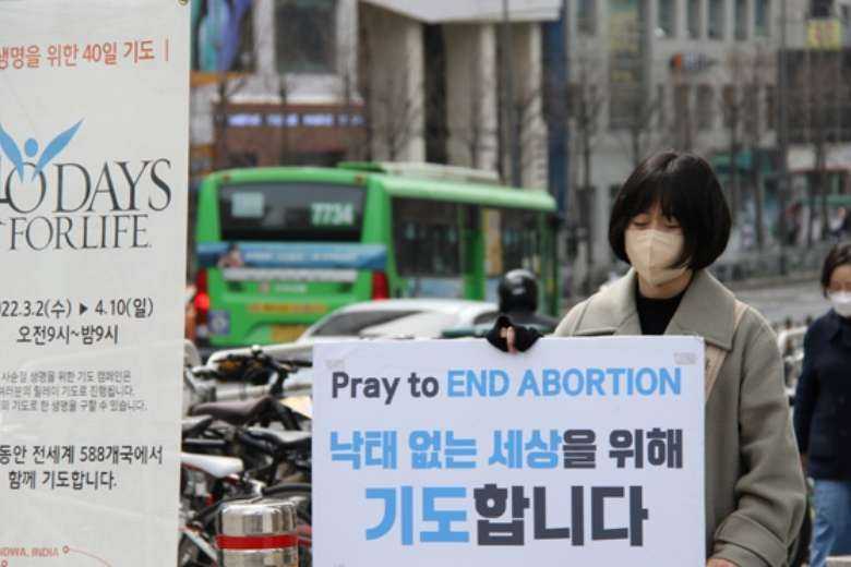 Korean Christians join prayer campaign to oppose abortion 