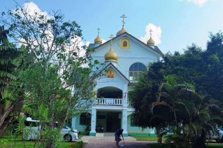 Thailand's Orthodox Church shows solidarity with Ukrainians, Russians