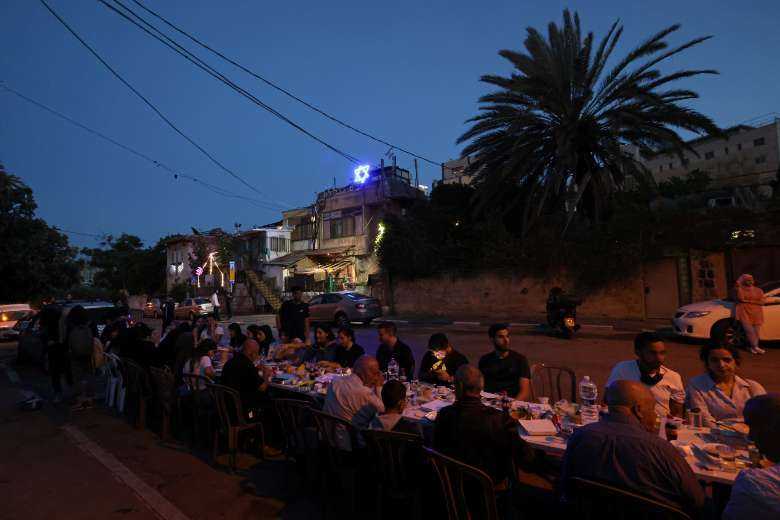 With iftar, Jerusalem Christians hope to be bridge to Muslim neighbors - Vimarsana News