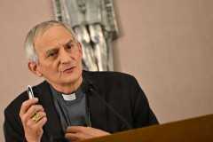 Italian bishops approve child protection audit