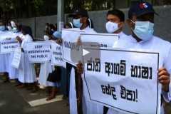 Priests, nuns march in solidarity with Sri Lanka protesters