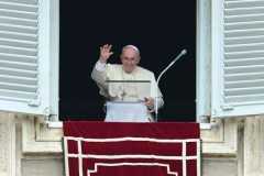 Pope to create 21 new cardinals, six from Asia