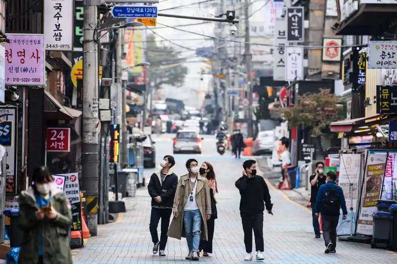 More and more young South Koreans are opting to not get married and have children