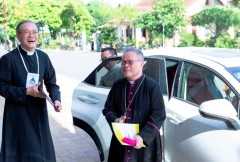 Vietnam prelate back in diocese he served during repression