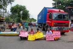 Sri Lankan fishermen protest against fuel shortages