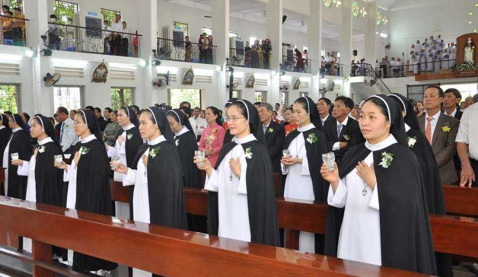 Are priests and nuns less sociable?