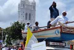  Indian bishops lead protest against port project 