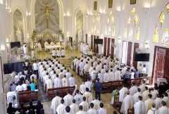 Vietnam Catholics open new church after two centuries