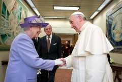Pope Francis pays tribute to Queen Elizabeth II