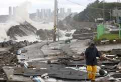 Typhoon death toll rises to 10 in South Korea