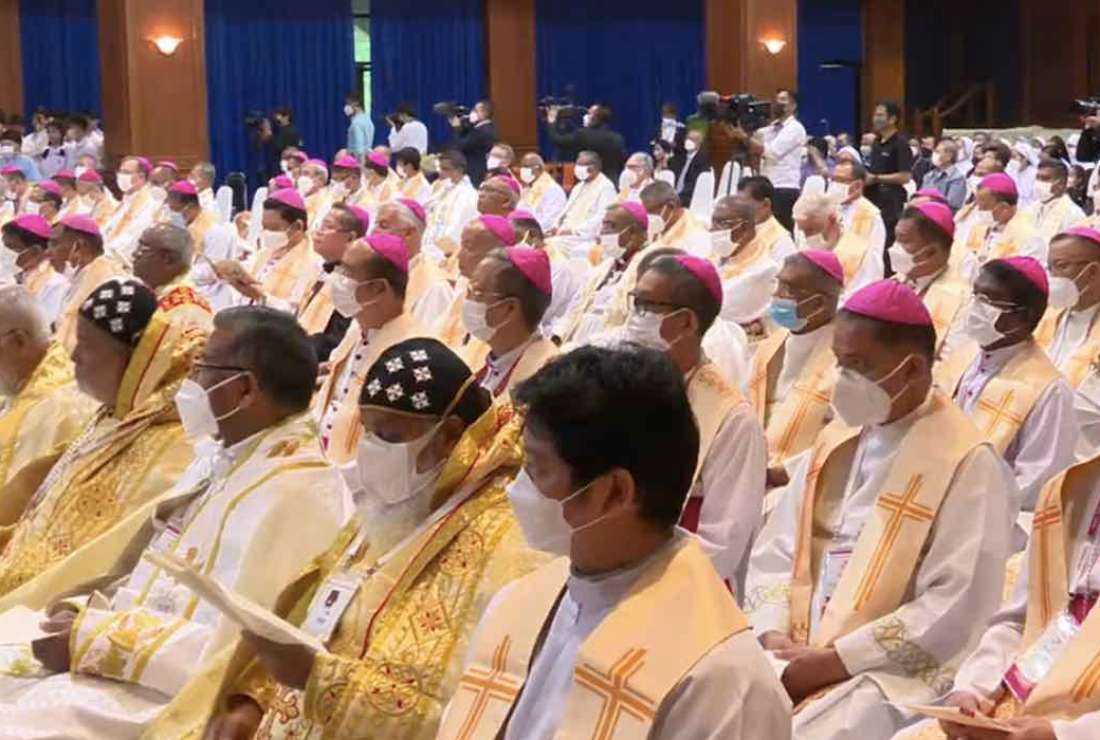 Asian bishops attend the general conference of the Federation of Asian Bishops’ Conferences (FABC) at the Ban Pu Wan Pastoral Training Center of the Archdiocese of Bangkok on Oct. 12