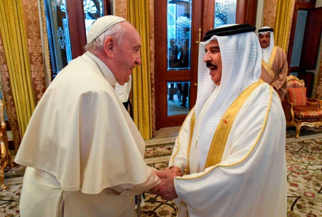 Pope Francis (left) meeting with Bahrain's King Hamad bin Isa al-Khalifa at the papal residence near the Sakhir Royal Palace, in the eponymous Bahraini city, on Nov. 5