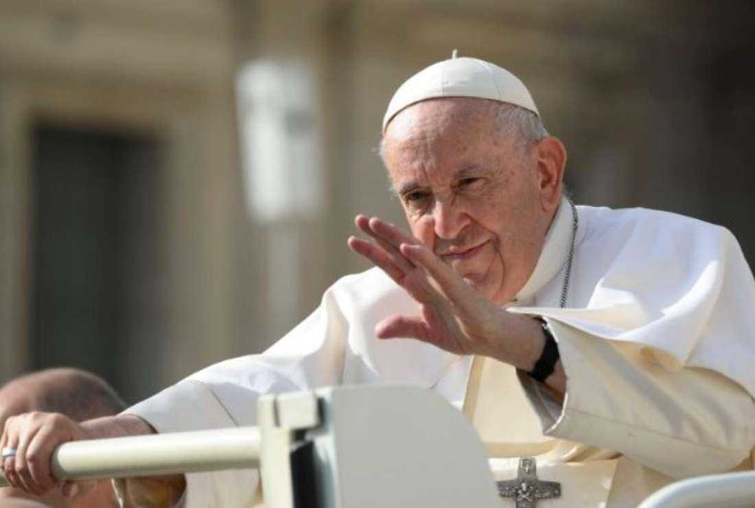 https://i.ucanews.com/ucanews/uploads/2022/11/check-darkness-desolation-invite-people-to-draw-closer-to-god-pope-says-6375c3a048a8c_600.jpeg