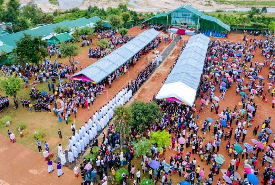 Catholics attend a special Mass to mark the construction of a new church in Tea Hna parish in Kontum diocese on Nov. 23