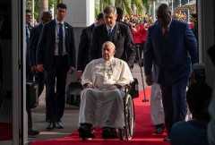 Pope denounces 'economic colonialism' plundering Congo