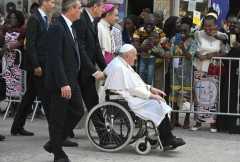 Pope takes peace mission to South Sudan 