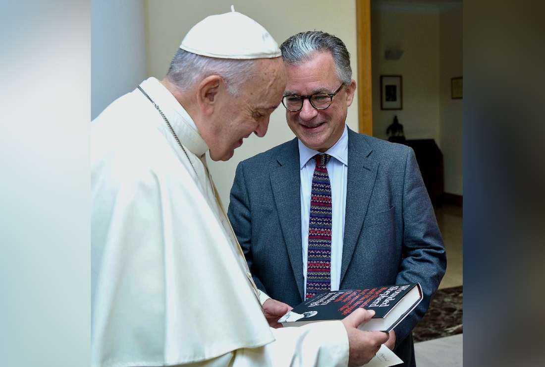 Pope Francis with Austen Ivereigh, author of Francis' biographies
