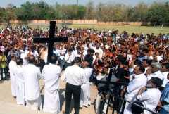 Indian pastor, wife held for alleged religious conversion