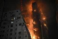 Huge fire engulfs Hong Kong high-rise construction site