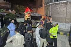 12 die in blasts at Pakistan police station
