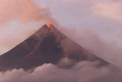 Mayon volcano erupts in Philippines