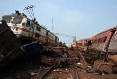 288 dead, hundreds hurt in India horror rail crash