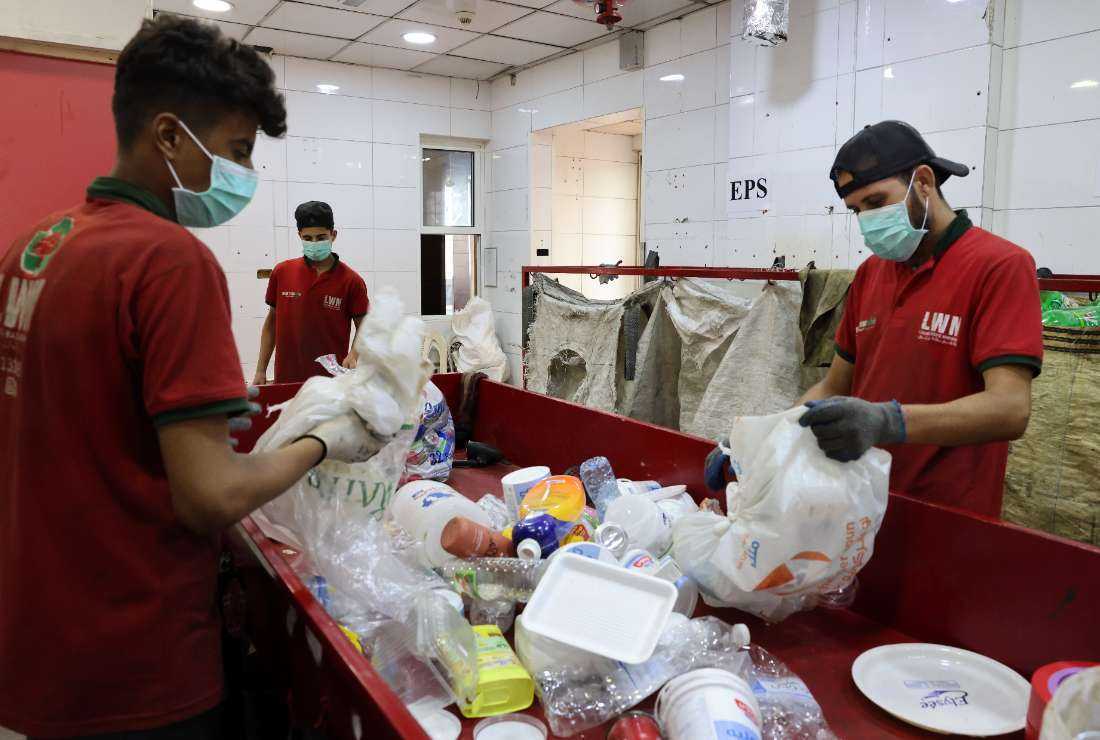 'Drivethrow' recycling helps ease Lebanon garbage crisis UCA News