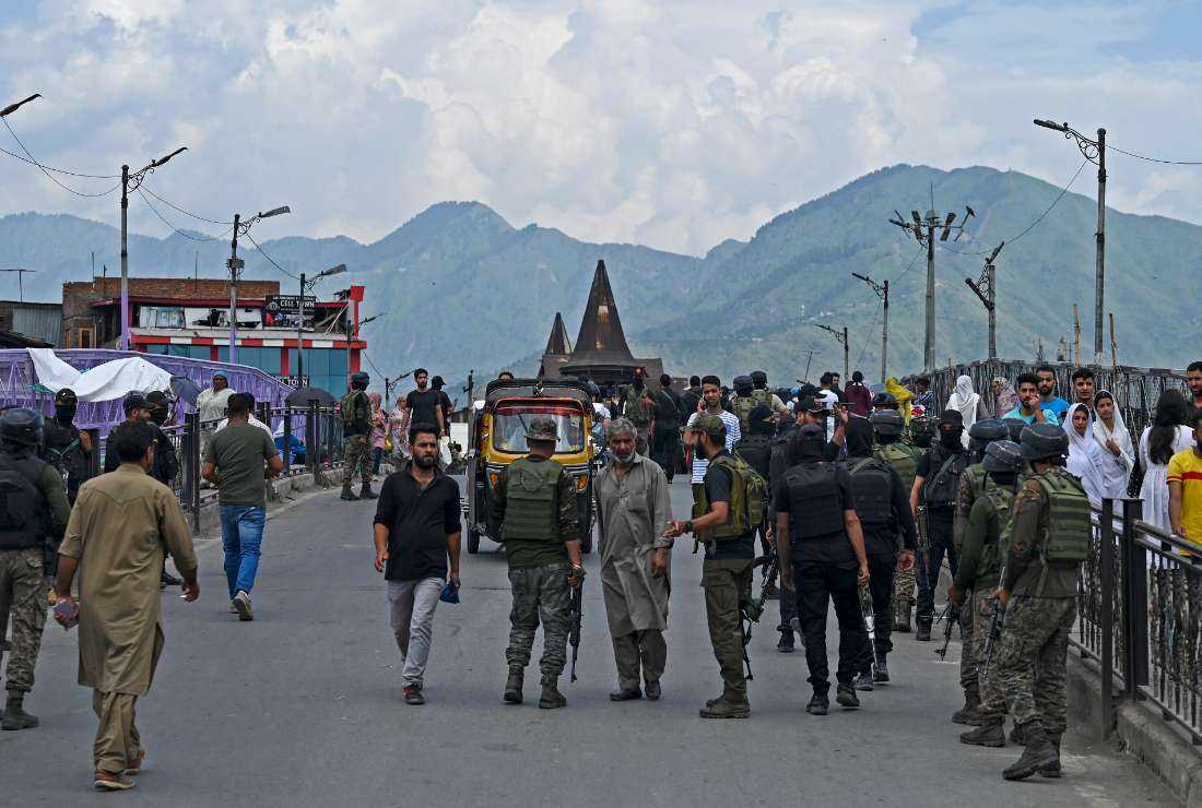 Kashmir news portal shuttered after India crackdown